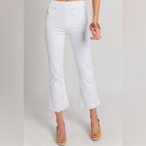 SPANX Kick Flare Raw Hem Cropped White Denim Size Large